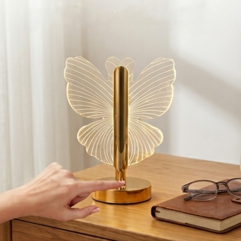 Lampe de Table LED Cristal avec Base Dorée – Sans Fil & Élégante